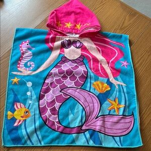 NWOT Mermaid Hooded Towel for Kids - Pink and Blue